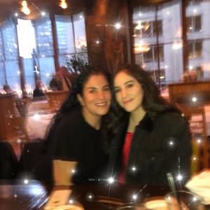 Meet your Posher, Charlise